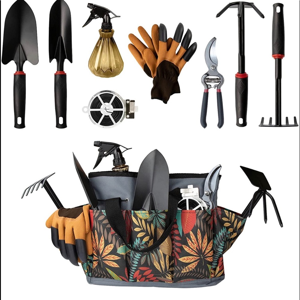 New Boxed 10 Piece Garden Set !